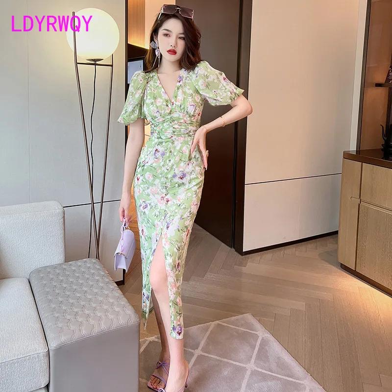 Summer 2022 New womens bubble sleeve green floral dress Office Lady  Knee-Length  Polyester